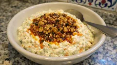 Ayvalı tarator tarifi: Yoğurtlu, hafif ve susam-ceviz soslu pratik meze