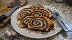 Baton kalıpta desen desen: cevizli kakaolu Povitica tarifi