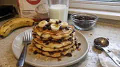 Muzlu damla çikolatalı pankek tarifi: tek kapta, yumuşacık ve pratik kahvaltılık