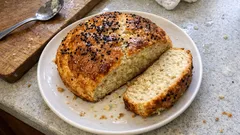 Maya beklemeden 30 dakikada: Yoğurtlu mayasız ekmek tarifi