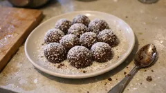 Çay saatine pratik dokunuş: Hindistan cevizli kakaolu irmik topları