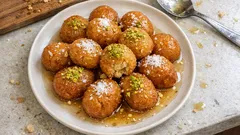 Kaynatmadan şerbetle Baba tatlısı: 2–3 dakikada tam kıvamında