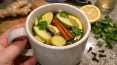 Zencefil, limon ve tarçınla baharatlı su: evde pratik “yağ yakıcı kür”