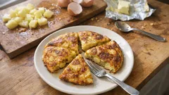 Patatesli omlet nasıl daha lezzetli olur? Kızarmış patatesli pratik tarif