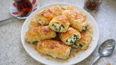 Banyolu börek tarifi: sodalı sosla çıtır, dondurucudan fırına hazır