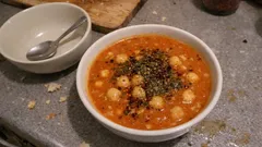 Nohutlu tarhana çorbası: tek tencerede, topaklanmadan kıvam alan ev usulü tarif